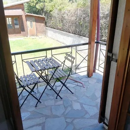 2 Bedrooms House With Sea View And Enclosed Garden At Politika بيت للعطل Messapia