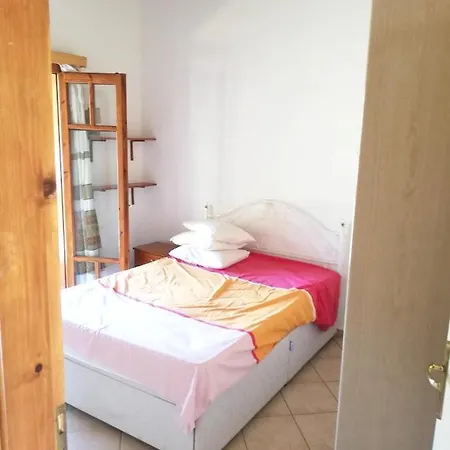 2 Bedrooms House With Sea View And Enclosed Garden At Politika